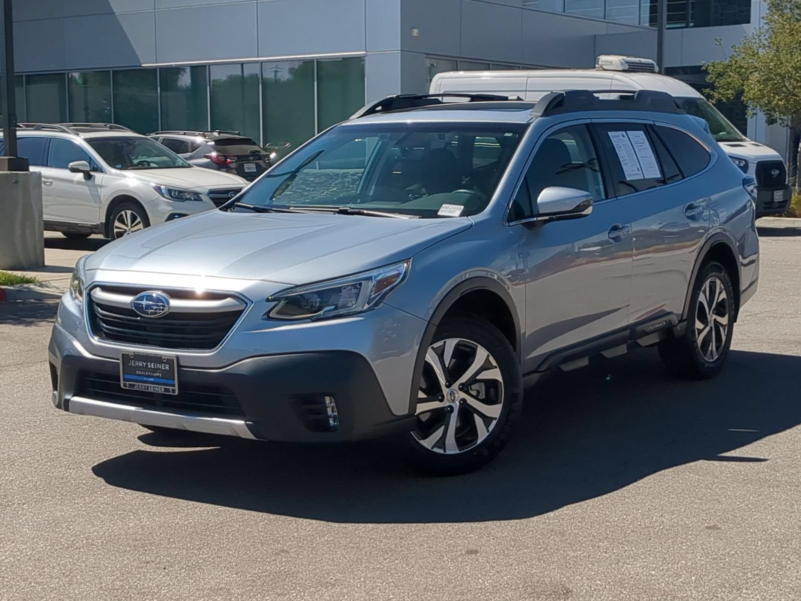 Certified 2022 Subaru Outback Limited XT AWD/4WD image 1