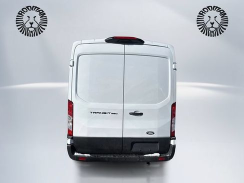 New 2026 Ford Transit 250 148 Medium Roof RWD image 7
