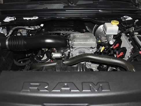 Used 2021 RAM 1500 Big Horn image 12