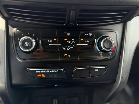 Used 2017 Ford Escape S FWD image 19