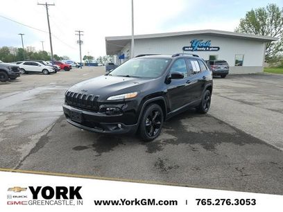 Used 2018 Jeep Cherokee Latitude w/ Altitude Package