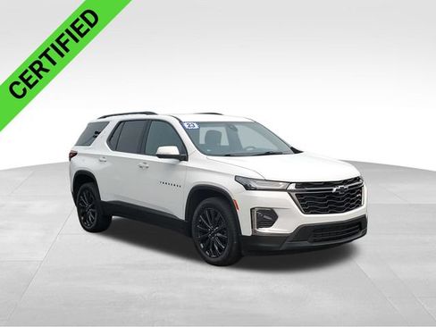 Certified 2023 Chevrolet Traverse RS w/ LPO, Floor Liner Package AWD/4WD image 3