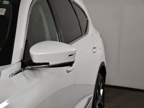 Certified 2024 Acura MDX w/ Technology Package AWD/4WD image 13