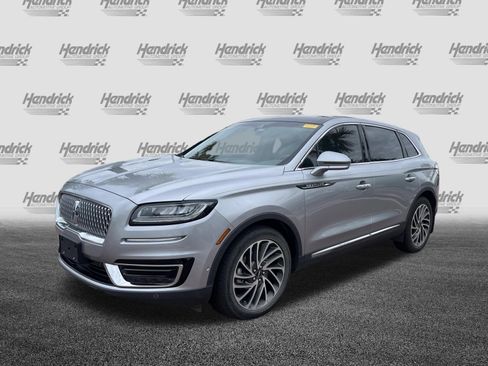 Used 2020 Lincoln Nautilus Reserve w/ Equipment Group 201A FWD image 5