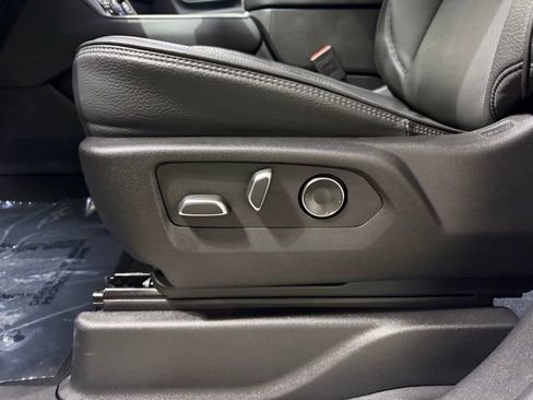 Certified 2024 GMC Yukon Denali w/ Max Trailering Package image 13