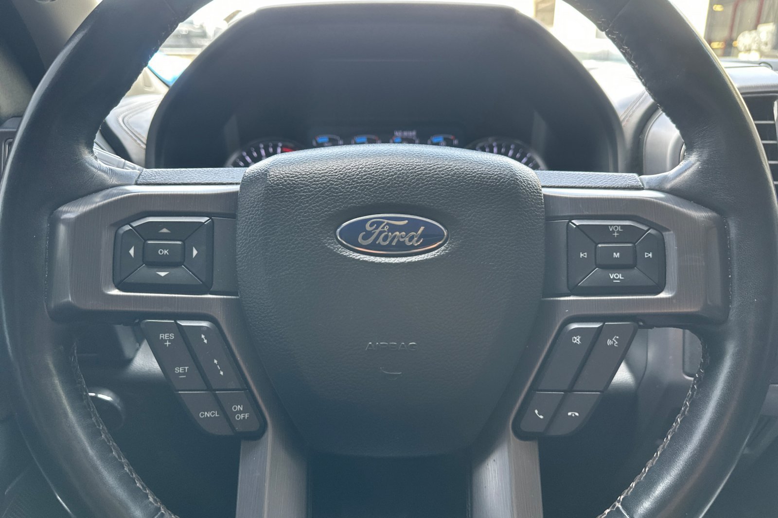 Used 2021 Ford Expedition Max Platinum AWD/4WD image 25