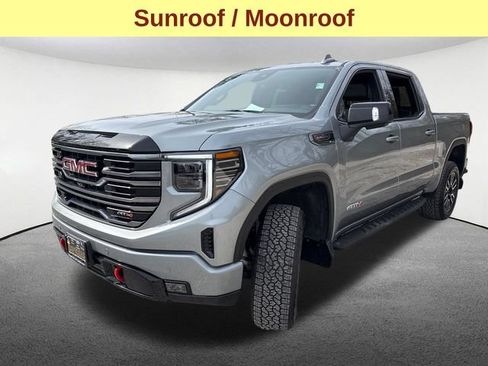 Used 2025 GMC Sierra 1500 AT4 w/ Technology Package AWD/4WD image 6