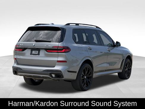 Used 2025 BMW X7 xDrive40i w/ M Sport Package AWD/4WD image 10
