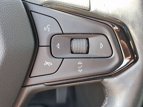 Used 2023 Chevrolet Bolt EUV Premier w/ Sun & Sound Package image 20