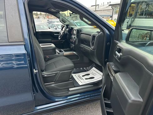 Used 2020 Chevrolet Silverado 1500 RST w/ All-Star Edition image 13