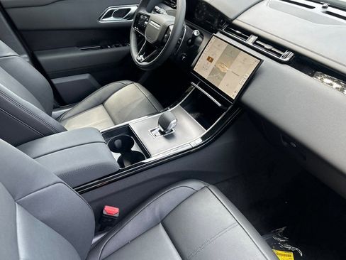 New 2026 Land Rover Range Rover Velar Dynamic SE AWD/4WD image 26