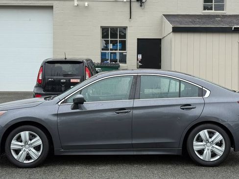 Used 2018 Subaru Legacy 2.5i AWD/4WD image 11