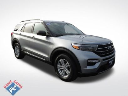 Certified 2022 Ford Explorer XLT w/ Equipment Group 202A
