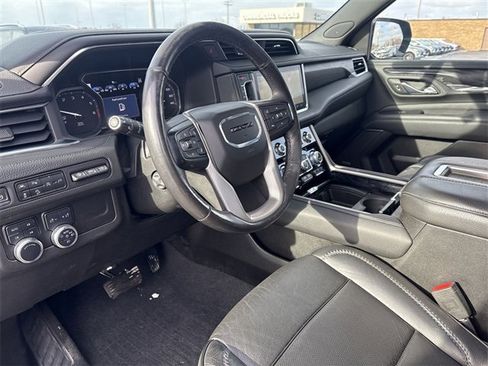 Certified 2021 GMC Yukon Denali w/ Denali Premium Package image 10