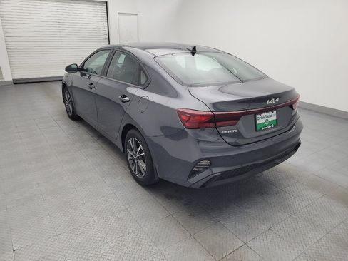 Used 2022 Kia Forte LXS w/ LXS Technology Package FWD image 5