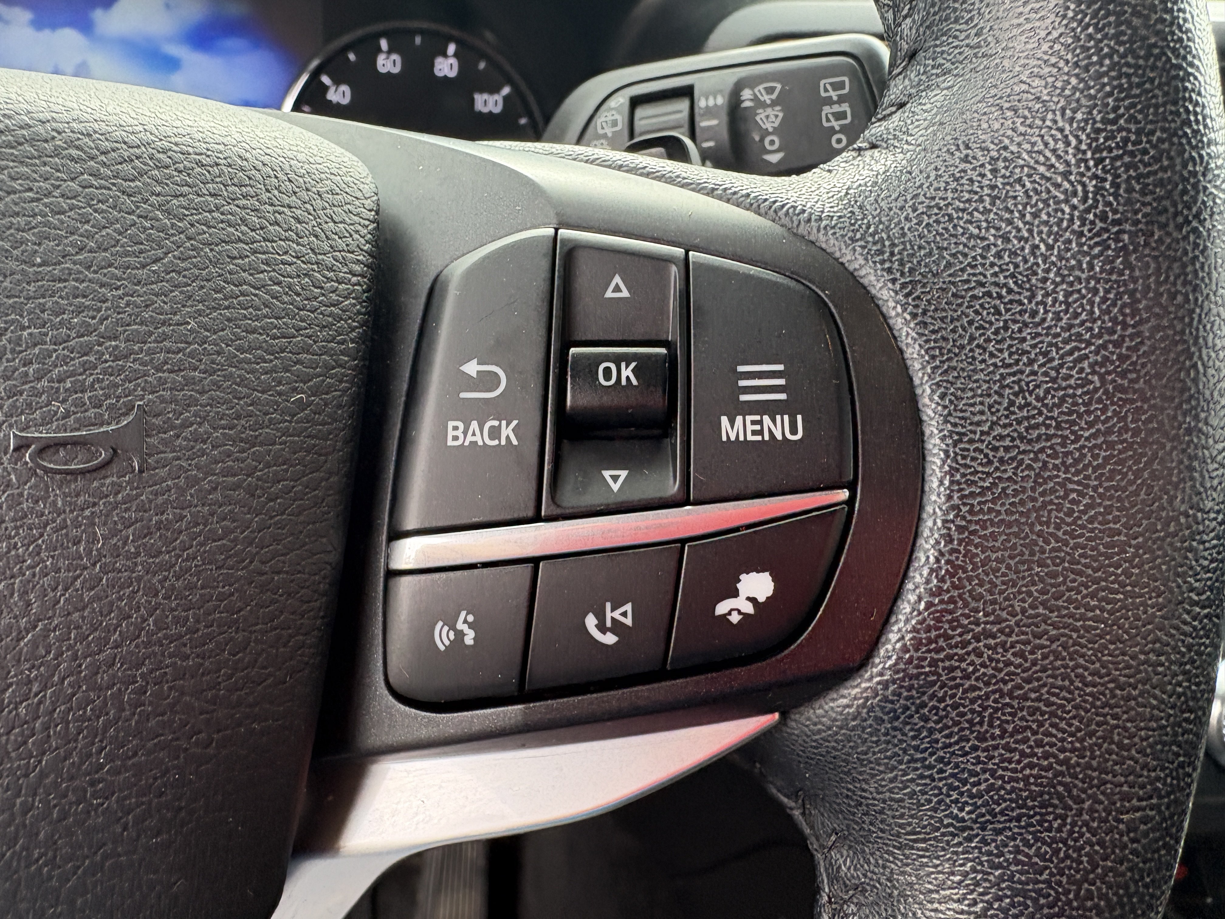 Certified 2020 Ford Explorer Limited AWD/4WD image 16
