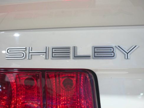 Used 2008 Ford Mustang Shelby GT500 RWD image 24
