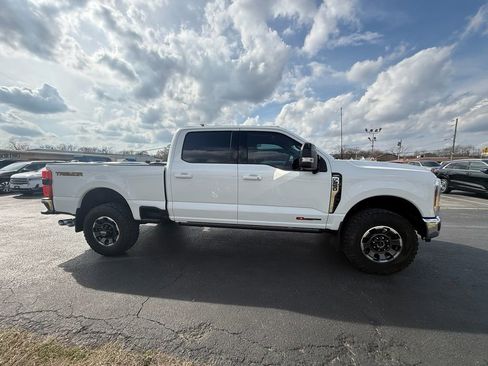 Used 2024 Ford F250 Lariat w/ Lariat Ultimate Package image 2