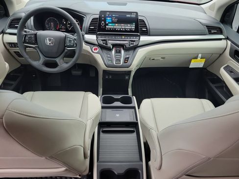 Certified 2026 Honda Odyssey EX-L image 21