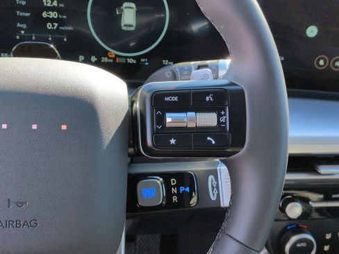 Used 2026 Hyundai Ioniq 9 Limited image 19