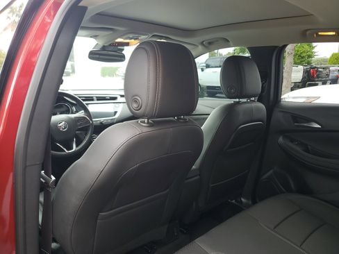 Used 2023 Buick Encore GX Essence w/ Experience Buick Package image 6