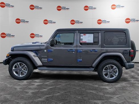 Used 2019 Jeep Wrangler Unlimited Sahara w/ Cold Weather Group image 7