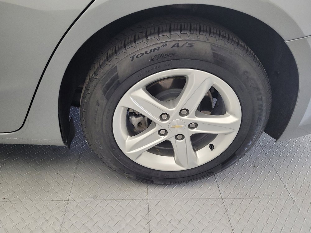 Used 2023 Chevrolet Malibu LS FWD image 31