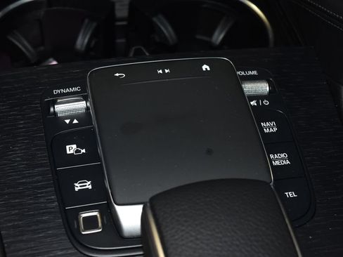 Certified 2026 Mercedes-Benz GLE 450 4MATIC image 17