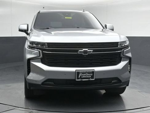 Used 2024 Chevrolet Tahoe RST w/ Luxury Package AWD/4WD image 2