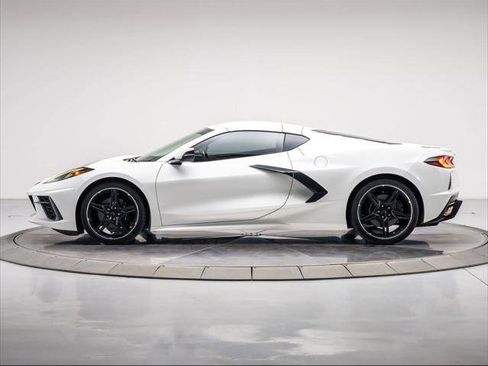 Used 2023 Chevrolet Corvette Stingray Coupe w/ 1LT image 2