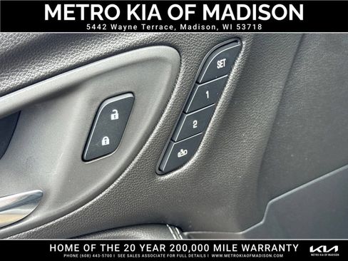 Used 2026 Buick Encore GX Avenir w/ Avenir Convenience Package AWD/4WD image 13