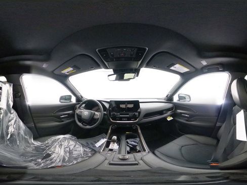 New 2026 Toyota Grand Highlander AWD Hybrid image 34