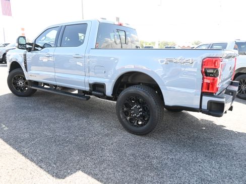 New 2026 Ford F250 Lariat w/ Black Appearance Package AWD/4WD image 7