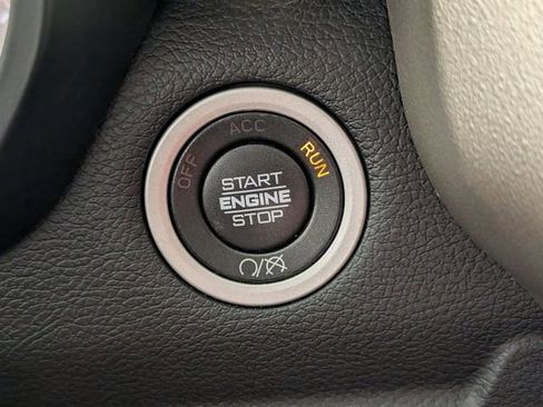Used 2019 RAM 2500 Laramie AWD/4WD image 25