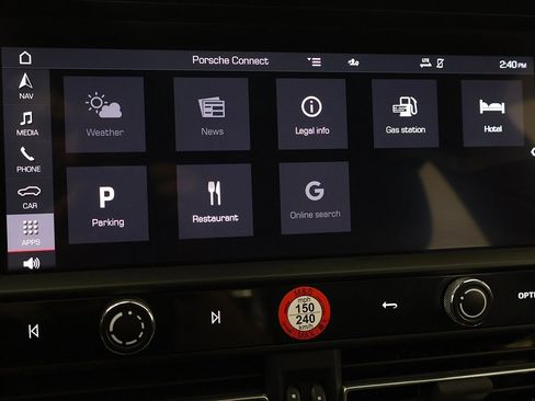 Used 2022 Porsche Macan image 55