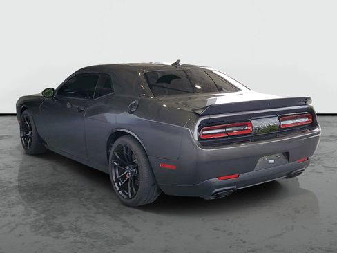 Used 2023 Dodge Challenger SRT Hellcat w/ Driver Convenience Group RWD image 3