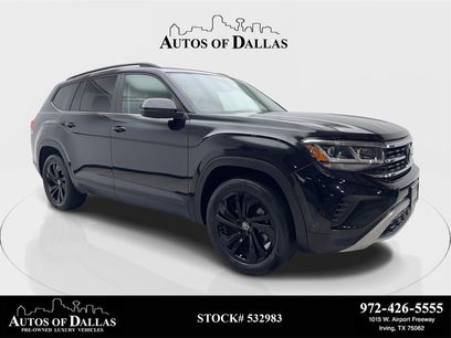 Used 2023 Volkswagen Atlas SE w/ Panoramic Sunroof Package