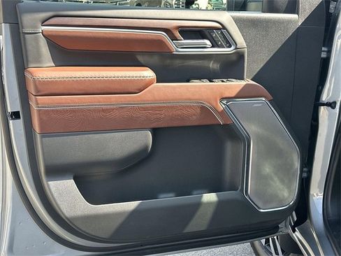 New 2026 GMC Sierra 2500 Denali Ultimate w/ Max Trailering Package image 20