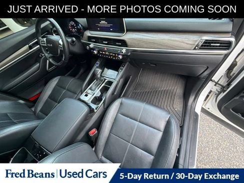 Used 2022 Kia Telluride EX w/ EX Premium Package AWD/4WD image 18