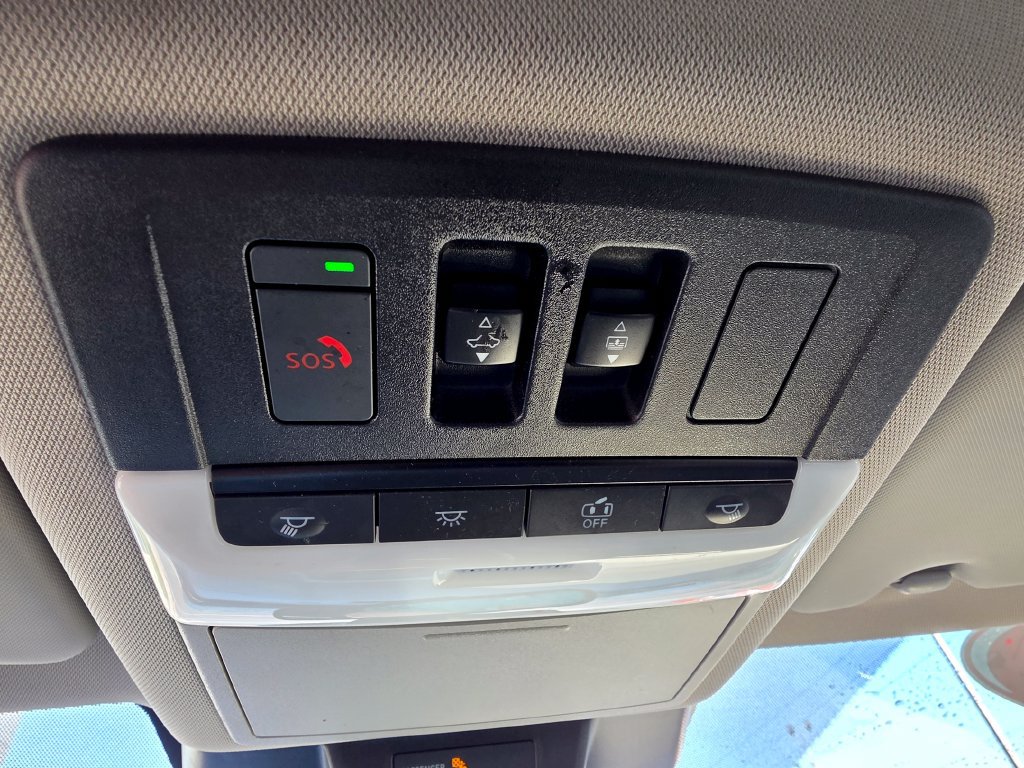 Certified 2023 Nissan Rogue SL w/ SL Premium Package FWD image 32