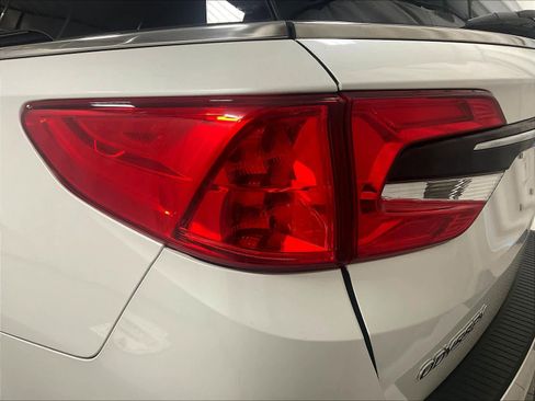 Used 2023 Honda Odyssey EX-L image 35