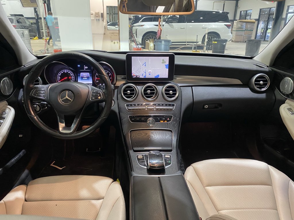 Used 2015 Mercedes-Benz C 300 4MATIC Sedan image 2