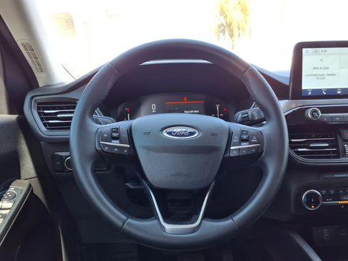 Certified 2024 Ford Escape Active FWD image 19