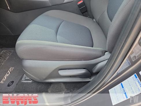 Used 2022 Toyota RAV4 LE w/ Carpet Mat Package (TMS) AWD/4WD image 19