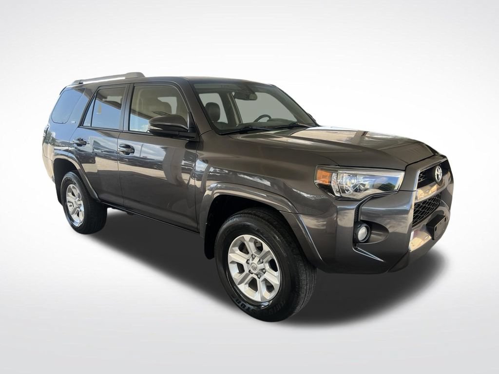 Used 2018 Toyota 4Runner SR5 Premium AWD/4WD image 3