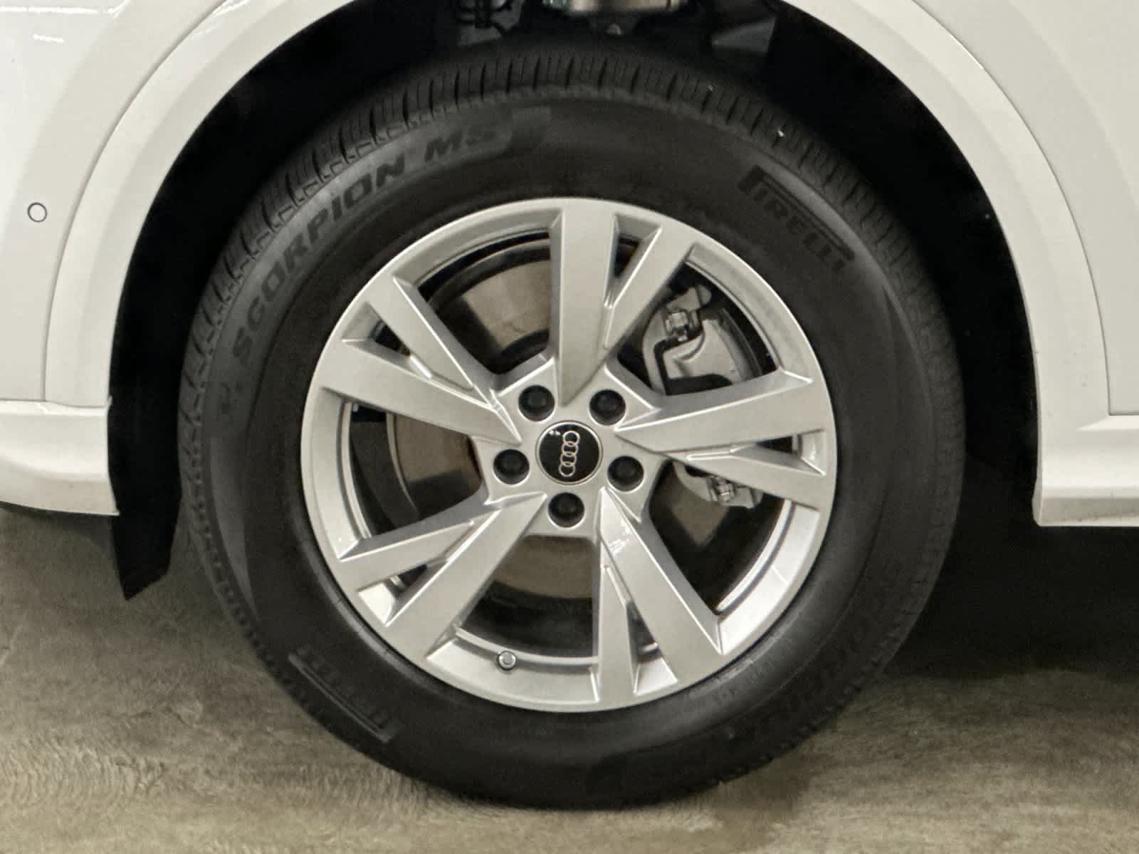New 2026 Audi Q5 Premium AWD/4WD image 10