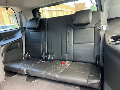 Used 2019 Chevrolet Tahoe LT AWD/4WD image 11
