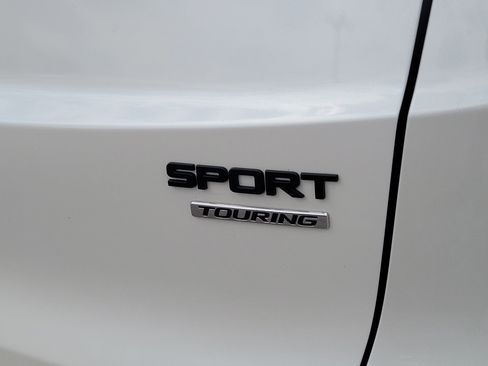 Used 2023 Honda CR-V Sport Touring image 10
