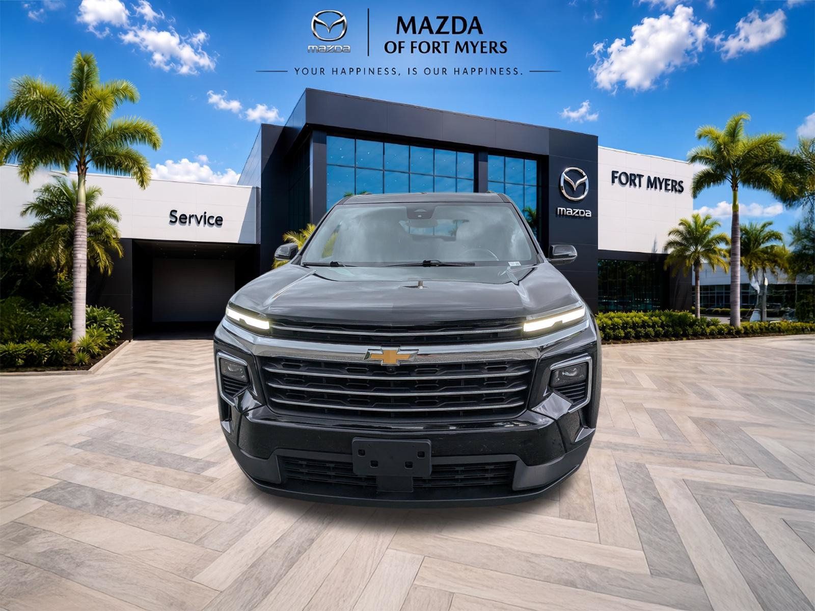 Used 2024 Chevrolet Traverse LT FWD image 9