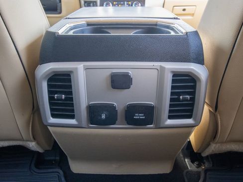 Used 2019 Ford F250 Lariat w/ Lariat Ultimate Package image 46